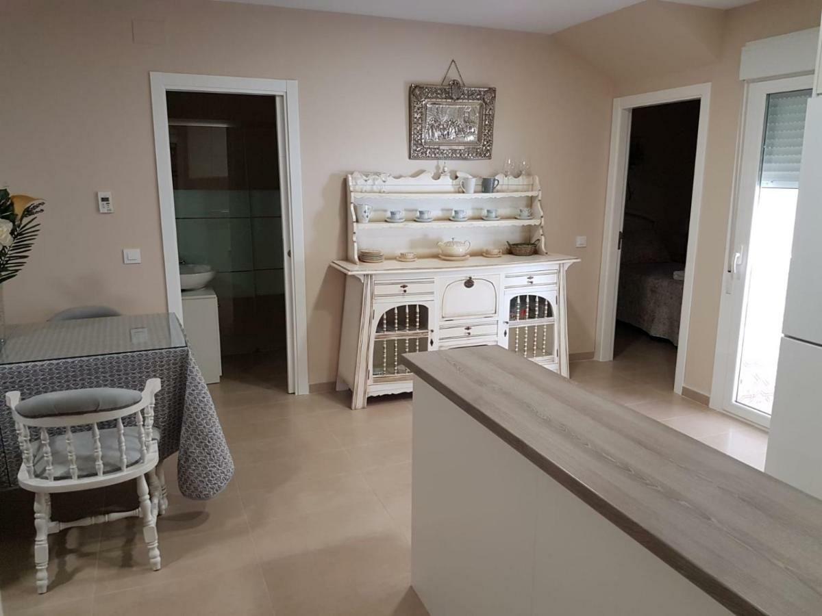Apartamentos Hela Arjona Eksteriør bilde