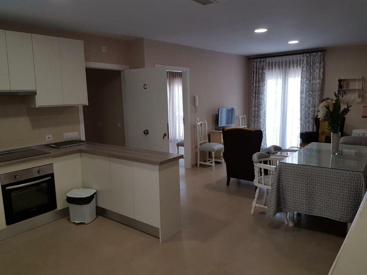 Apartamentos Hela Arjona Eksteriør bilde
